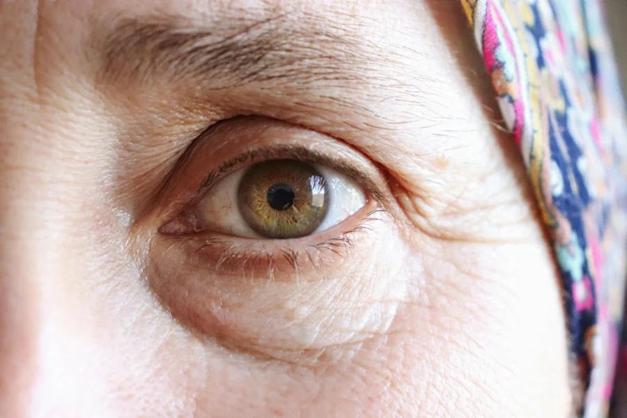 Presbiopia aos 40: como manter a visão saudável