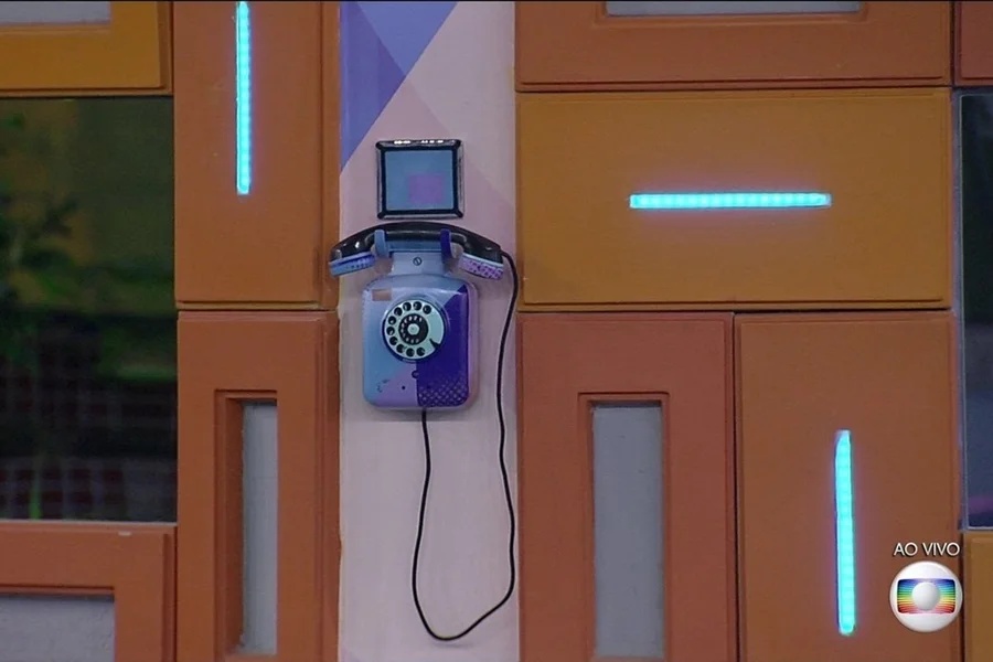 Milena ganha poder no Big Fone para indicar participante