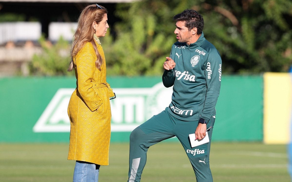 Palmeiras aposta em elenco titular ampliado para 2026