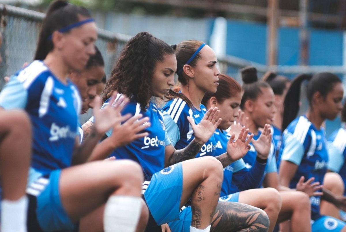 Cruzeiro busca liderança em duelo decisivo contra Ferroviária