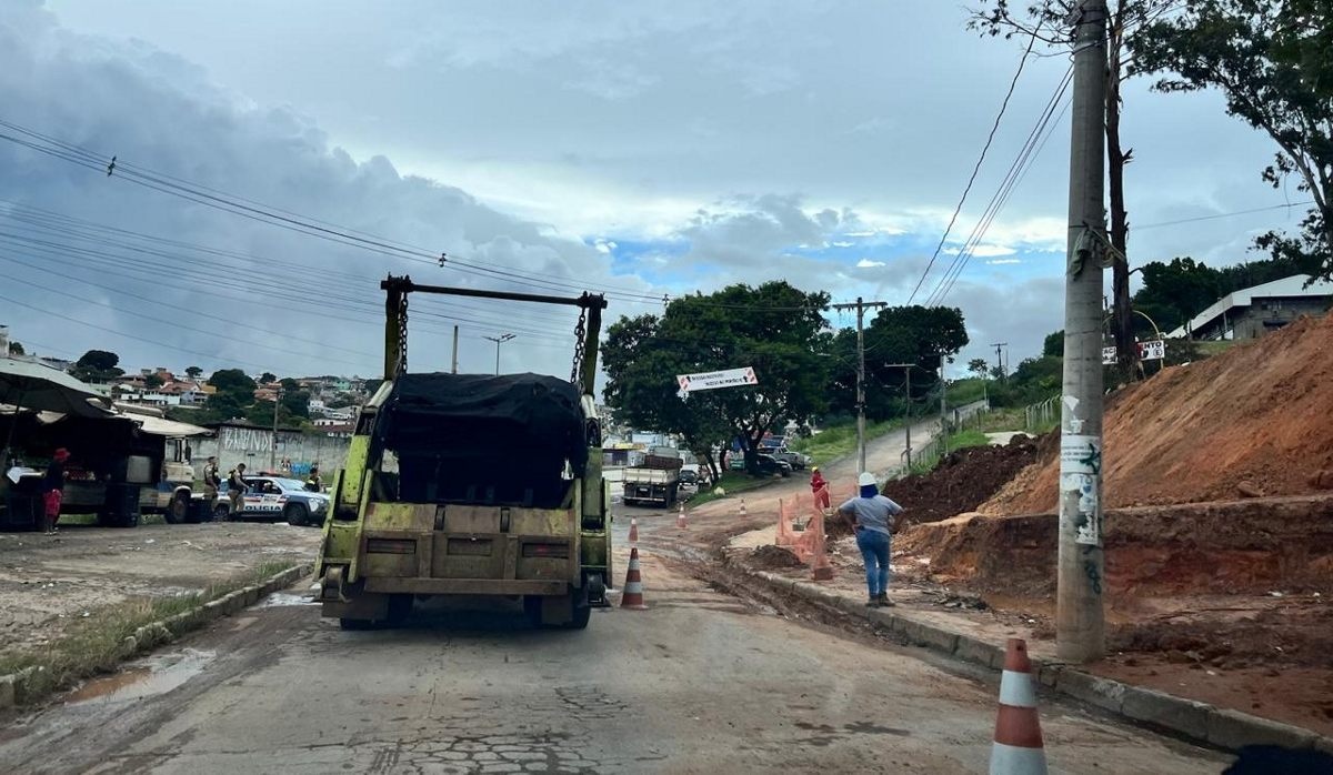 Trânsito caótico atrasa torcedores rumo à Arena MRV