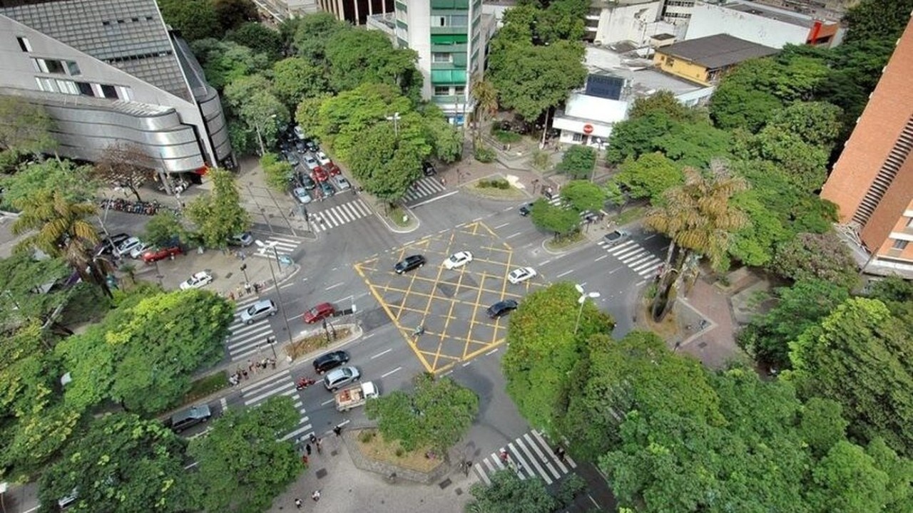 Descubra BH: bairros arborizados para caminhar