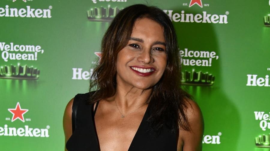 Dira Paes comemora aprovação do filho em duas universidades